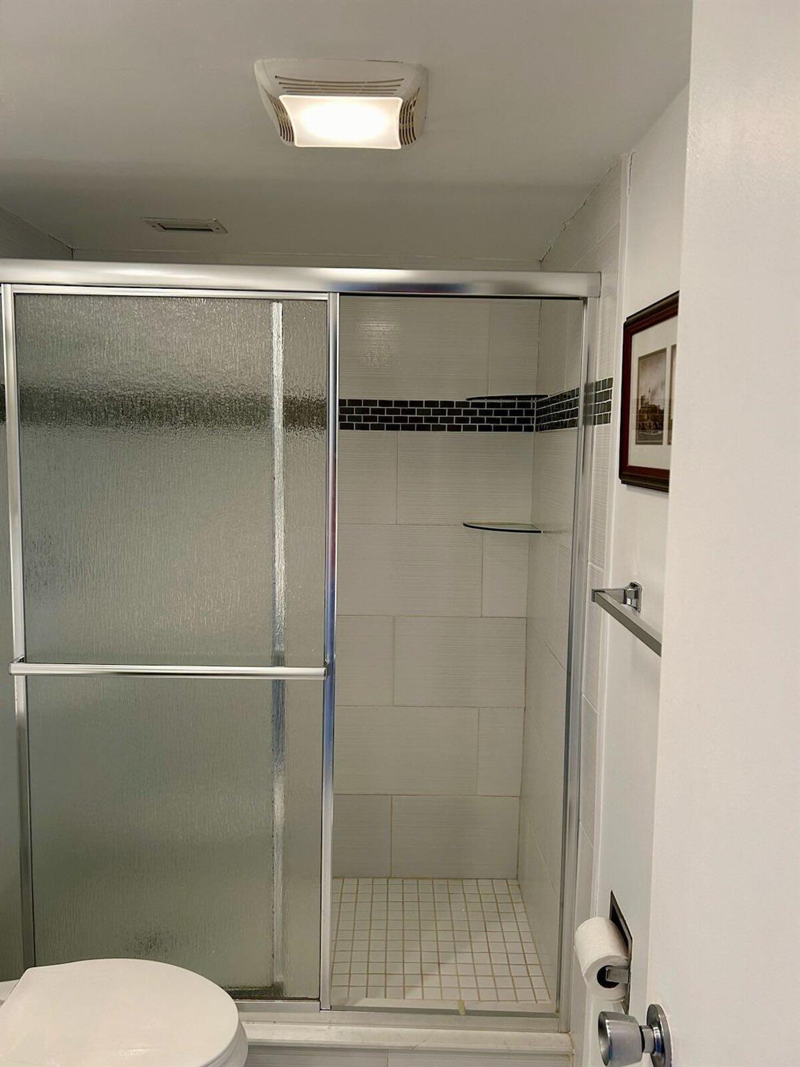 PALM-AIRE COUNTRY CLUB - Residential Lease