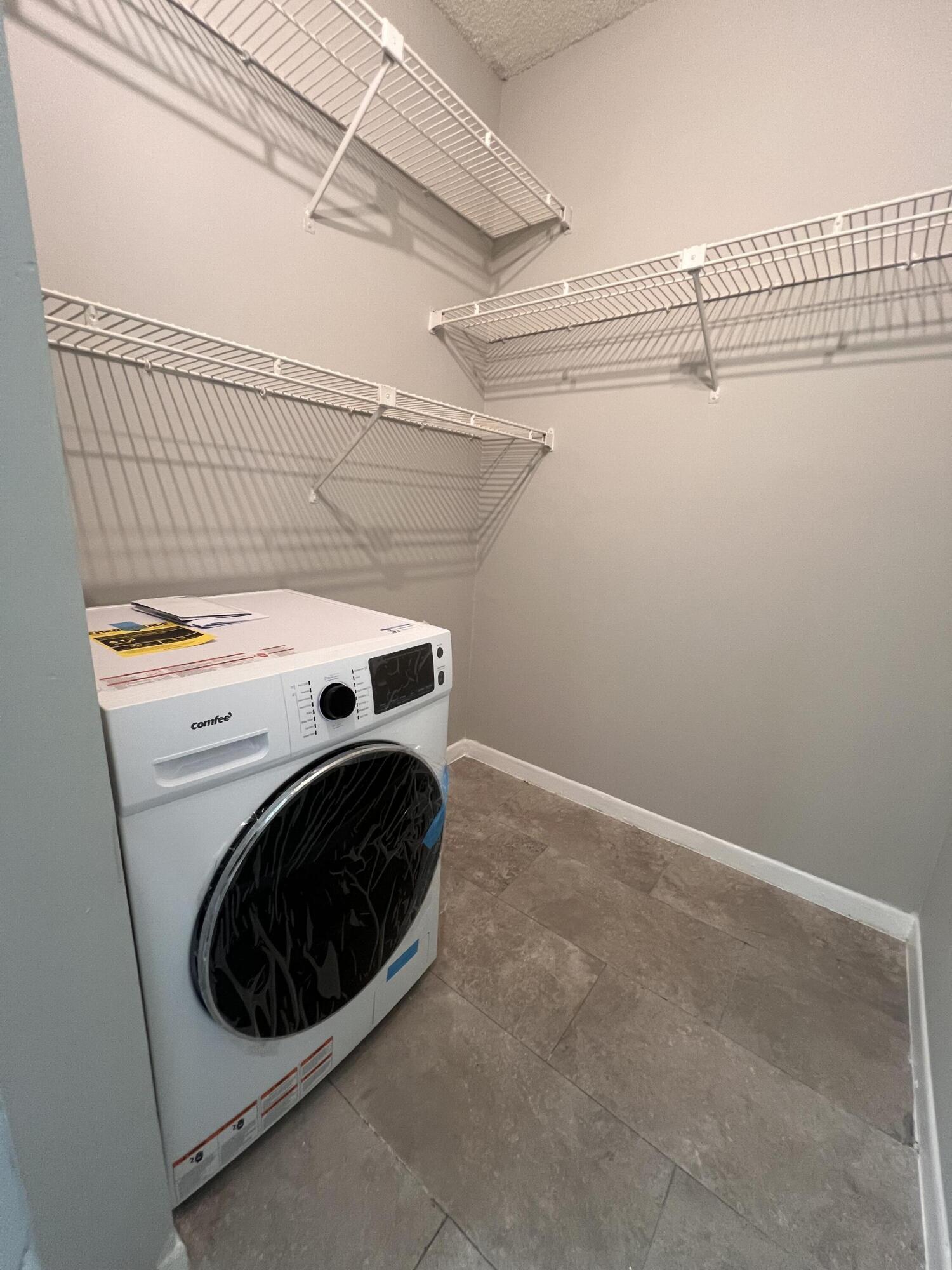 CLEAR LAKE CLUB CONDO - Residential Lease
