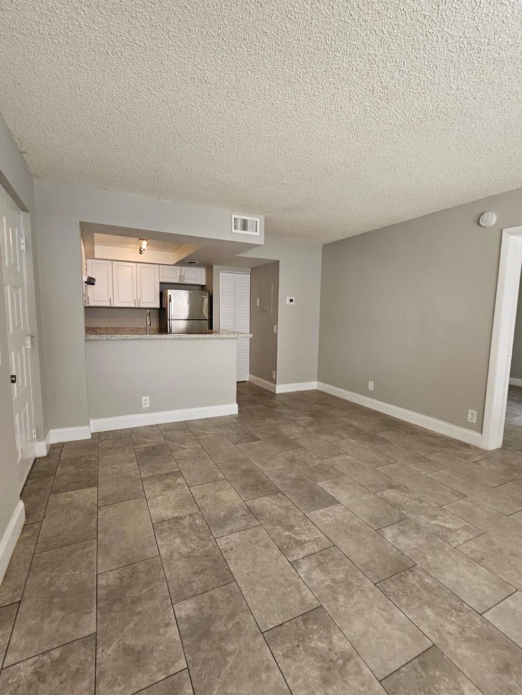 Photo of 700 Executive Center Drive #23, West Palm Beach, FL 33401 (MLS # B26027383)