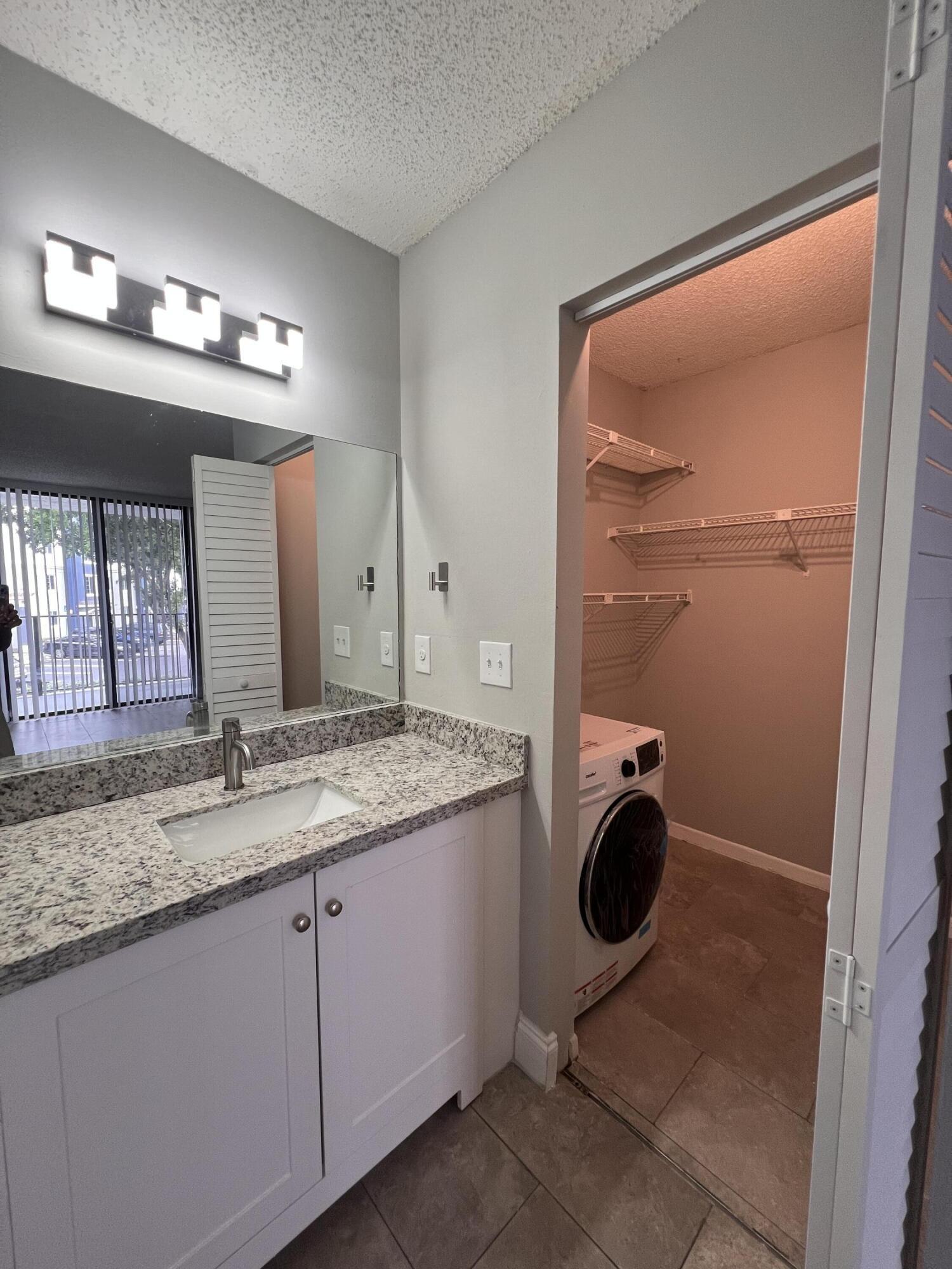 CLEAR LAKE CLUB CONDO - Residential Lease