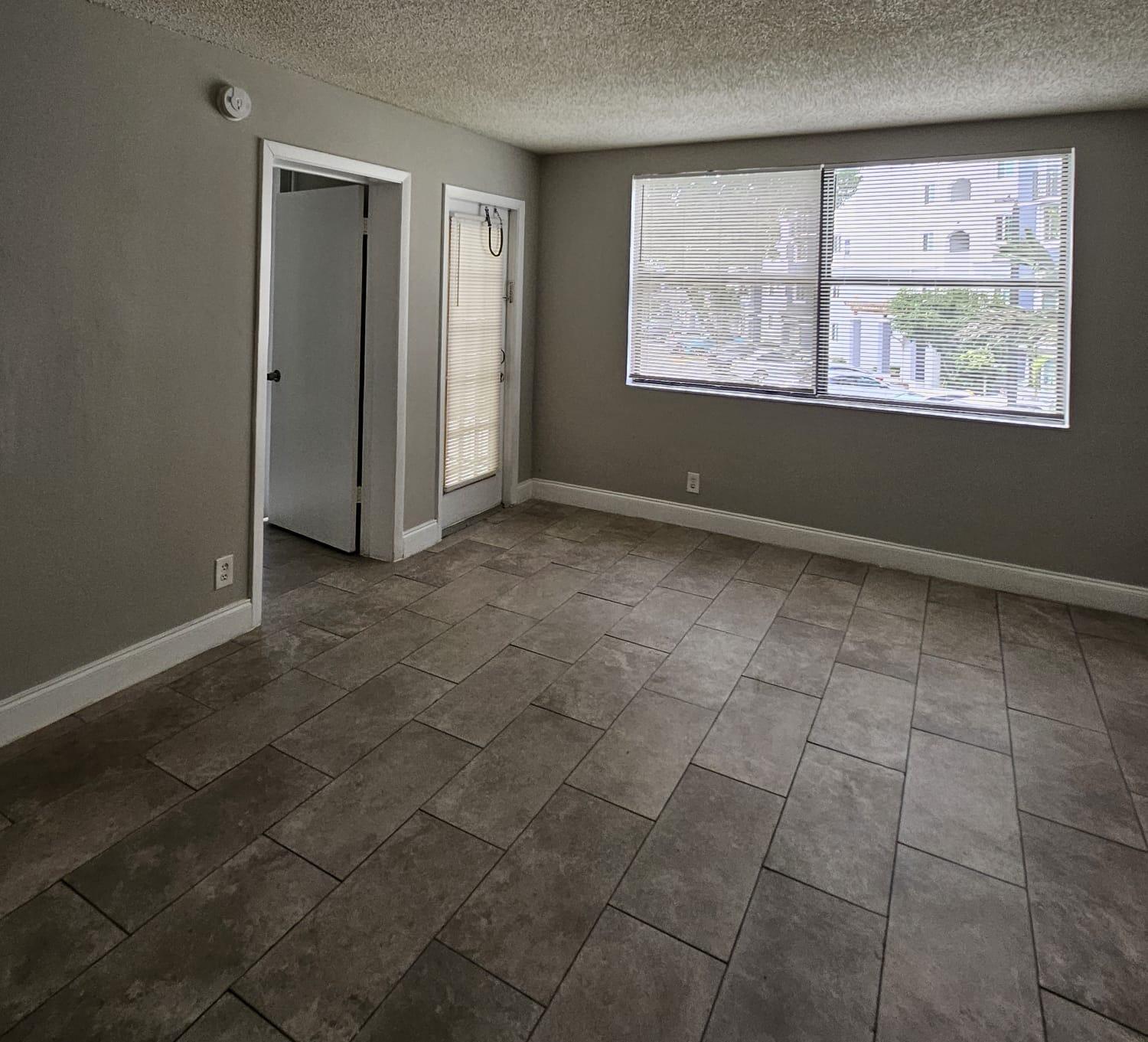 CLEAR LAKE CLUB CONDO - Residential Lease
