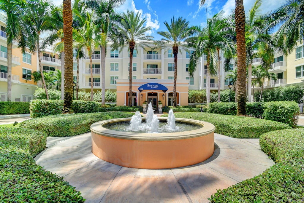 Photo of 802 W WINDWARD Way #316, Lantana, FL 33462 (MLS # B26064622)