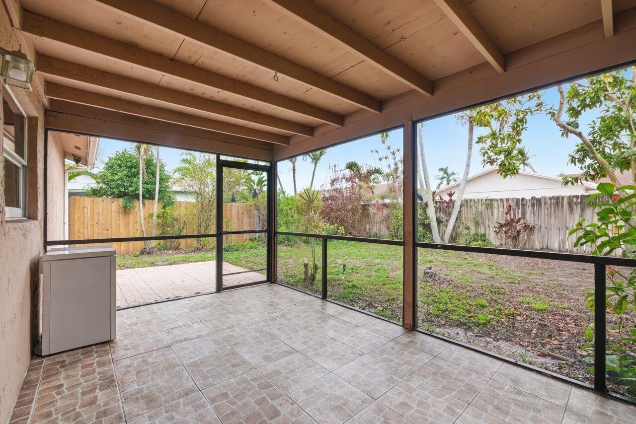 ROYAL PALM POINTE - Residential