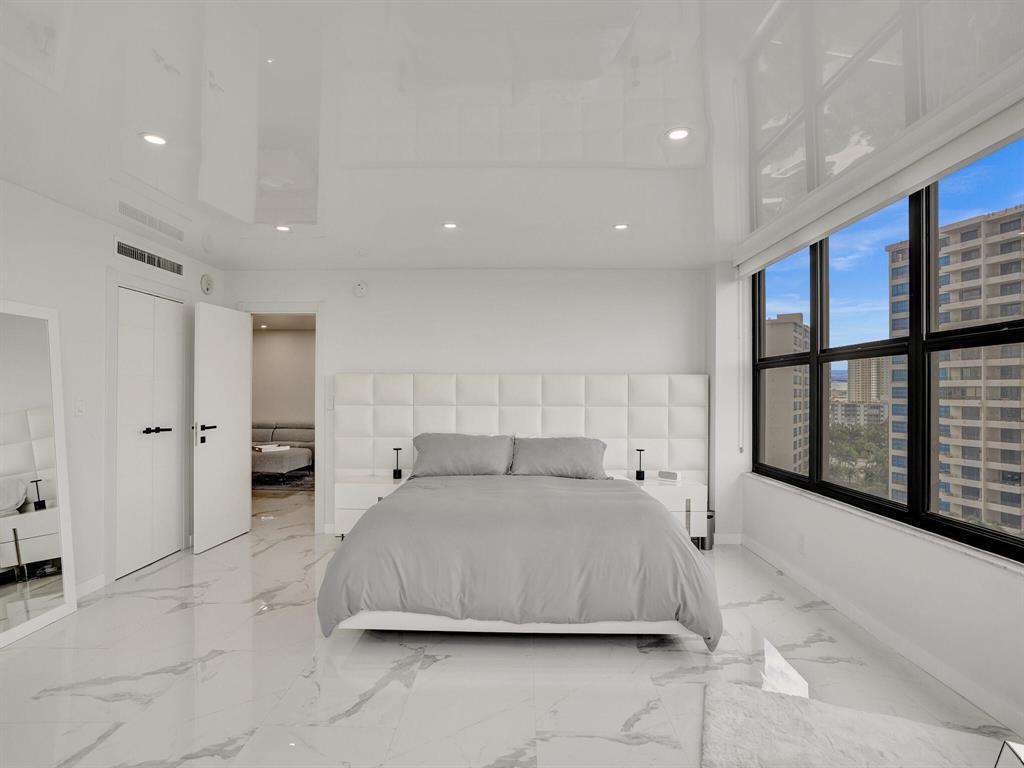 OLYMPUS CONDO PHASE - Residential Lease