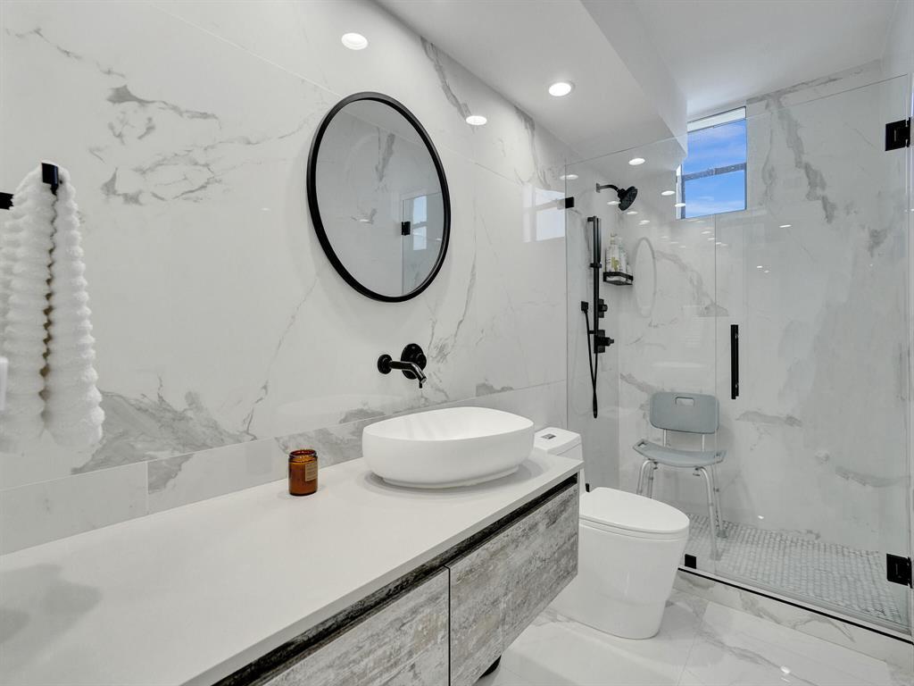 OLYMPUS CONDO PHASE - Residential Lease