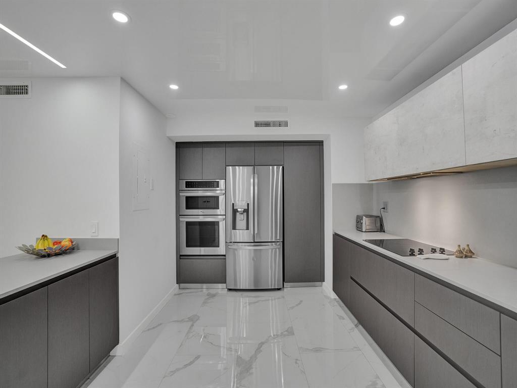 OLYMPUS CONDO PHASE - Residential Lease