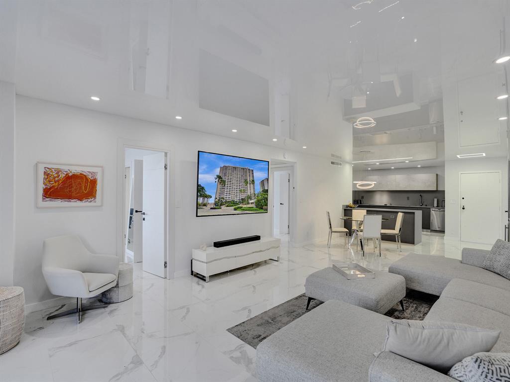 OLYMPUS CONDO PHASE - Residential Lease