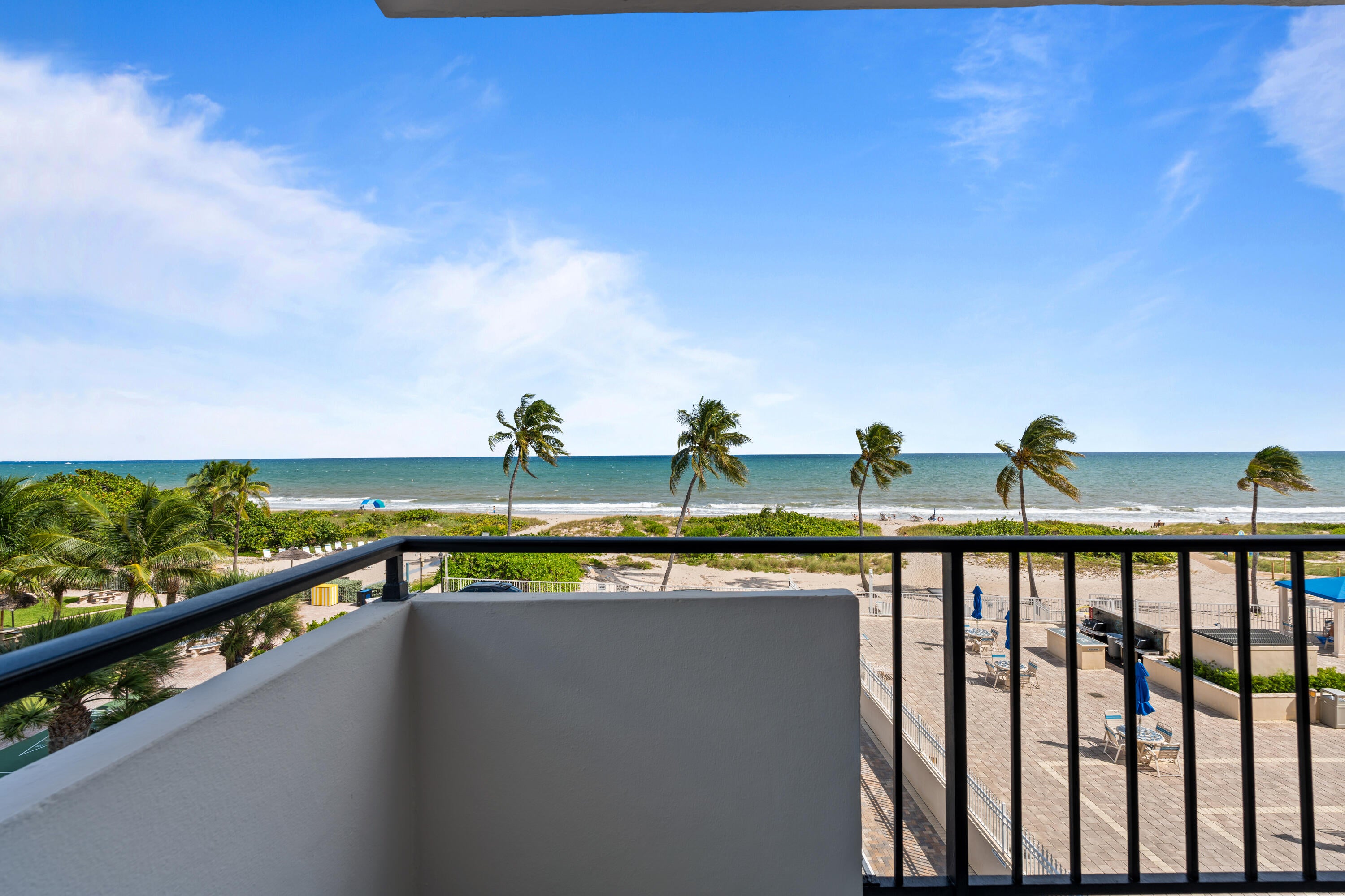 2000 S OCEAN Boulevard 3D