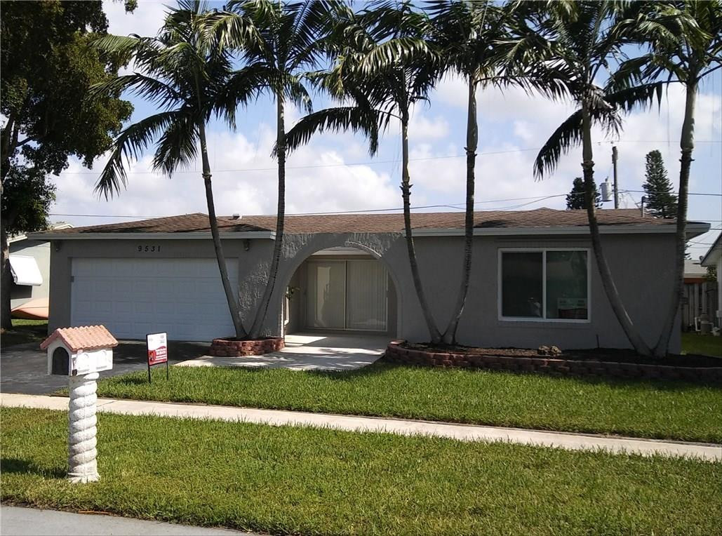 Sunrise Golf Village Sec - Residential