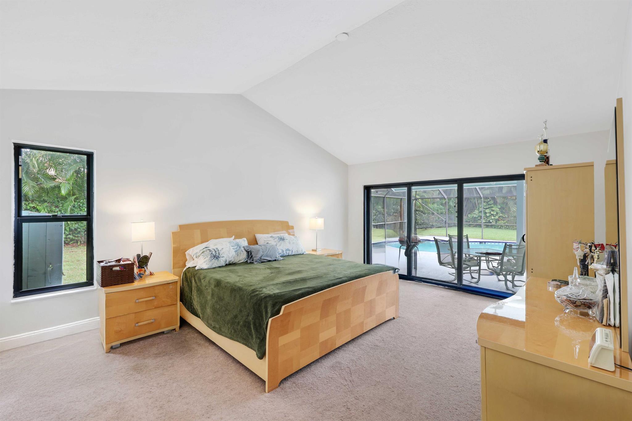 WHISPERING TRAILS - Residential