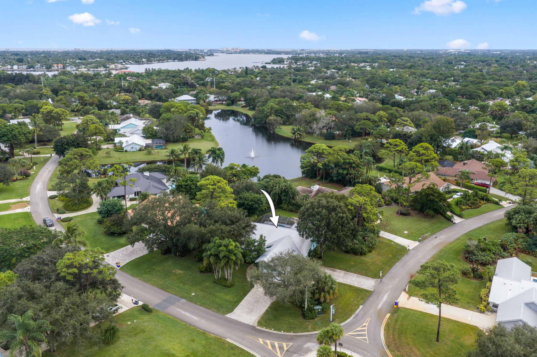 WHISPERING TRAILS - Residential