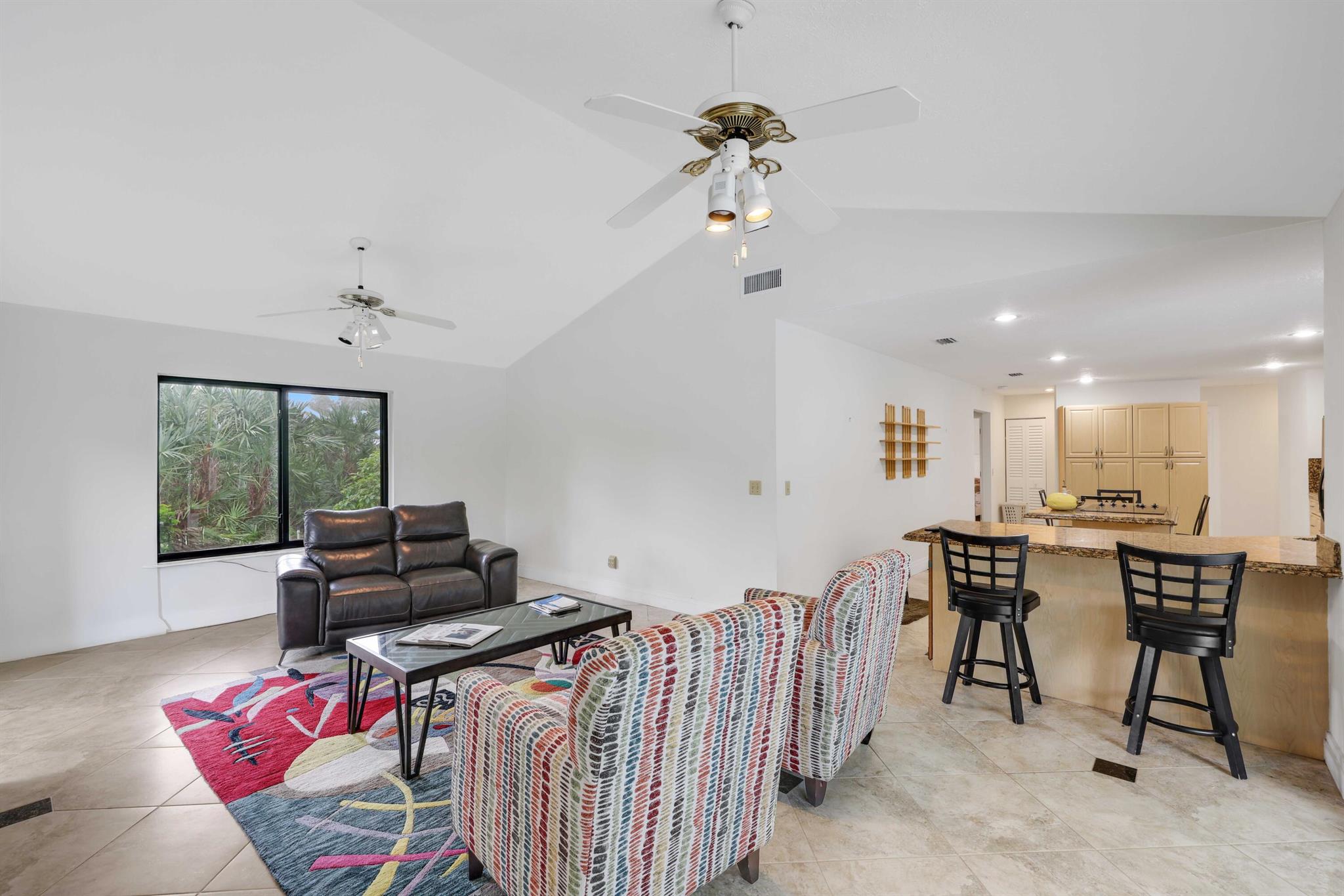 WHISPERING TRAILS - Residential