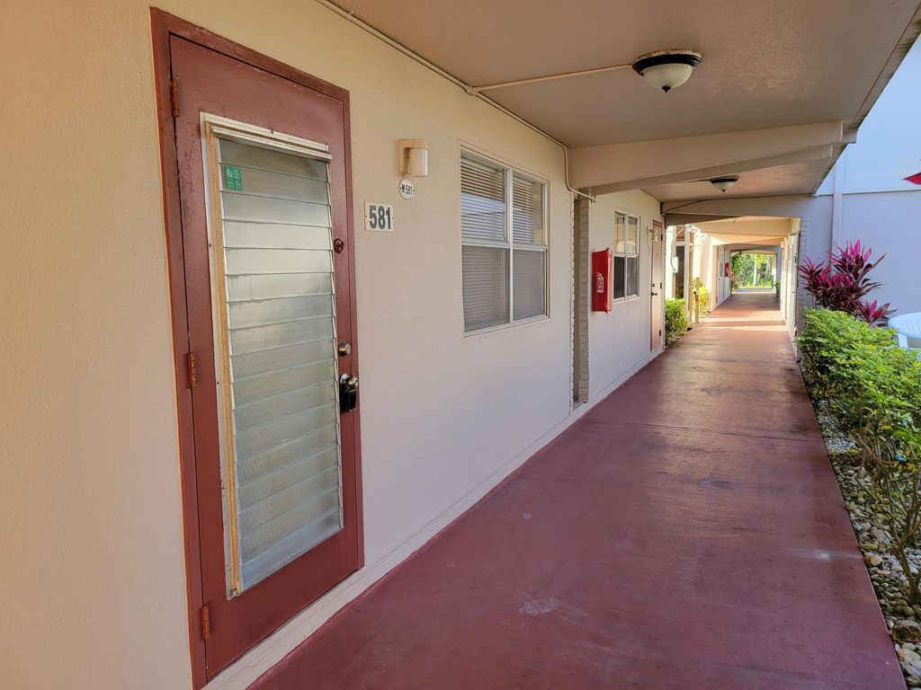 Photo of 581 Saxony M, Delray Beach, FL 33446 (MLS # B26019003)