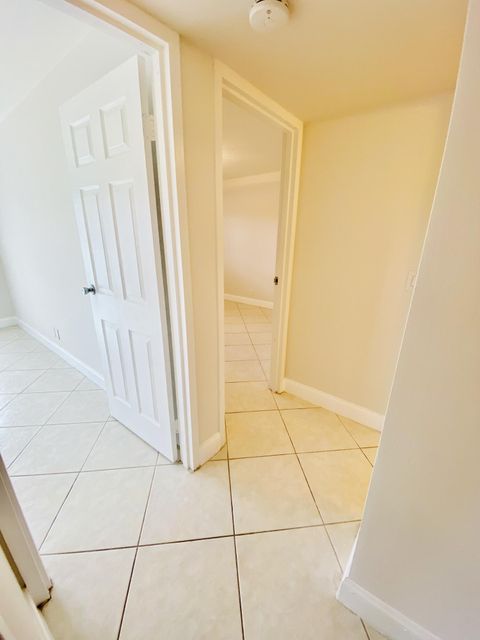 Tiny photo for 581 Saxony M, Delray Beach, FL 33446 (MLS # B26019003)