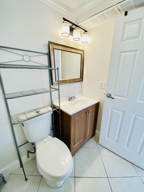 Tiny photo for 581 Saxony M, Delray Beach, FL 33446 (MLS # B26019003)