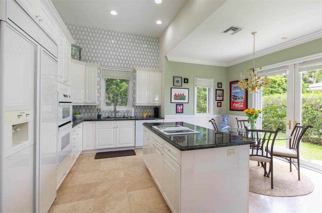 IBIS ISLE - Residential