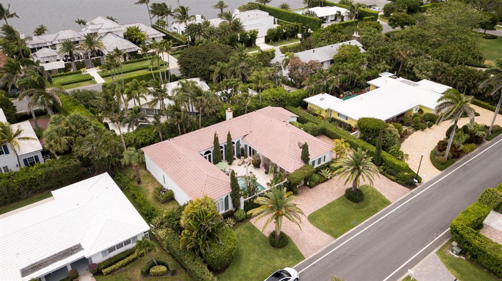 IBIS ISLE - Residential