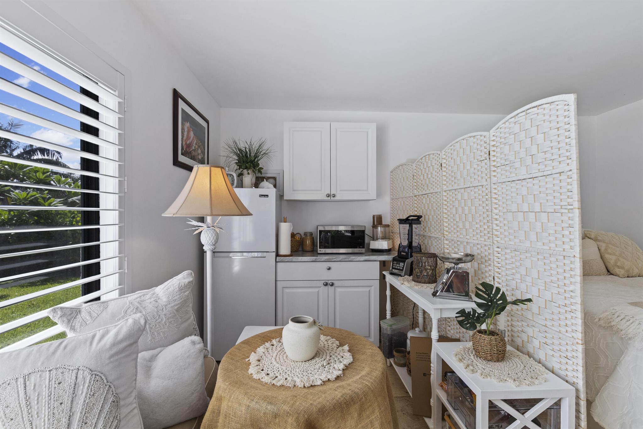 ROYAL PALM - Residential