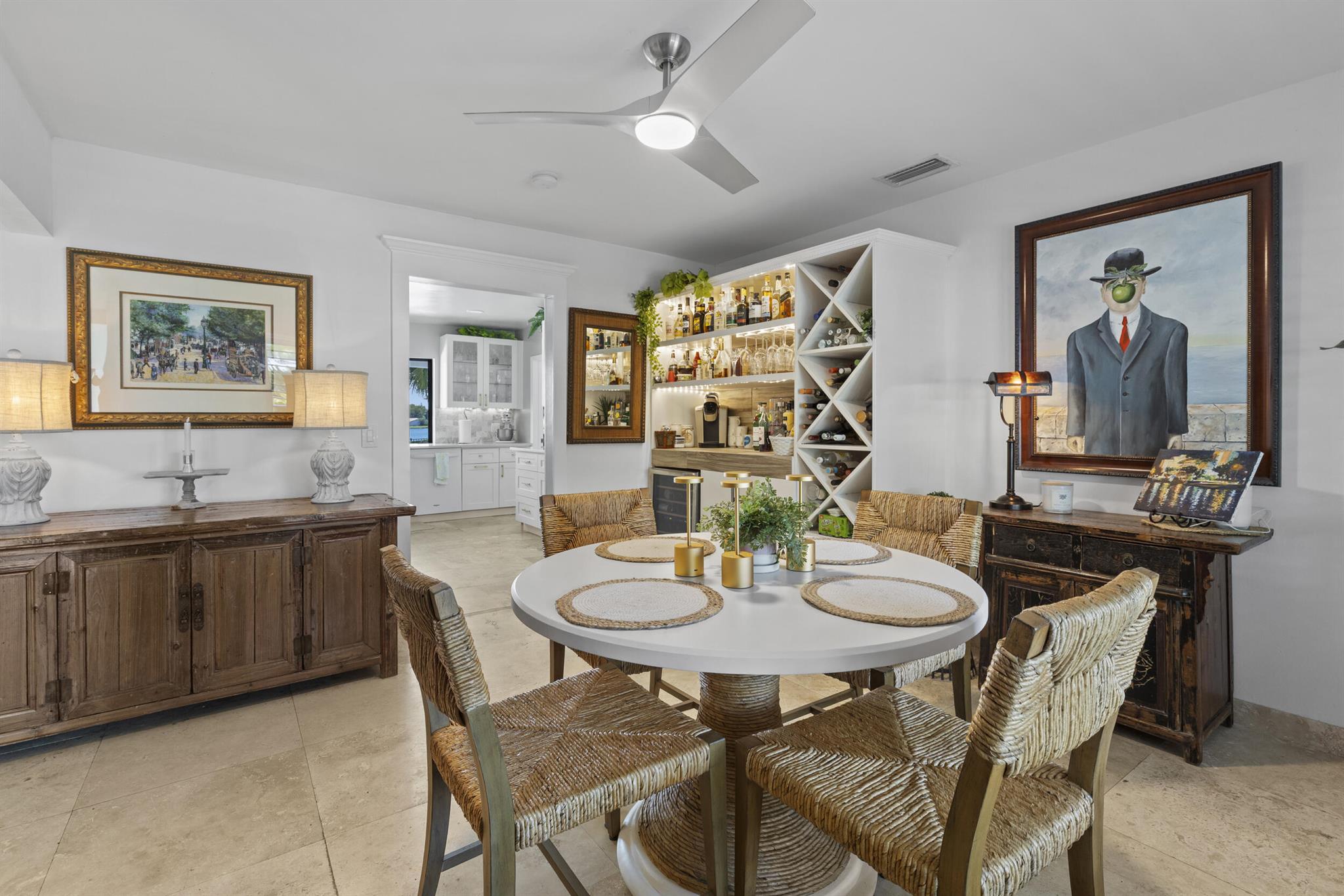 ROYAL PALM - Residential
