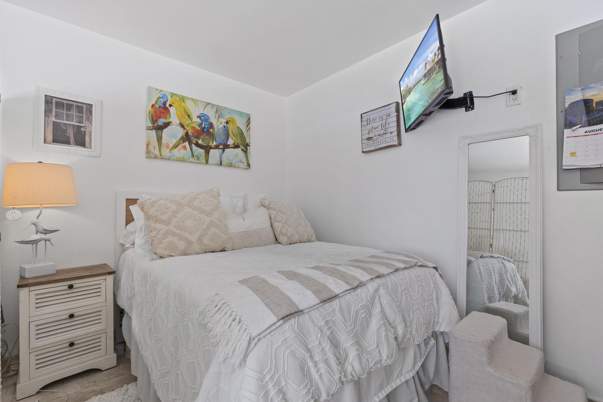 ROYAL PALM - Residential