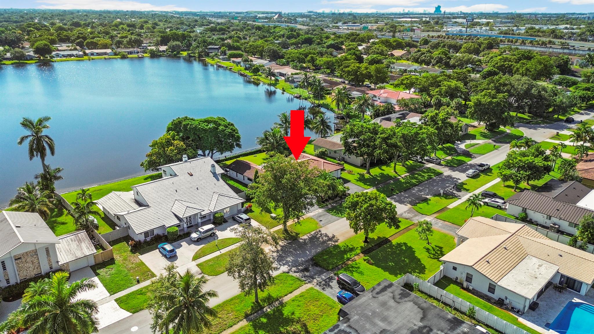 ROYAL PALM - Residential