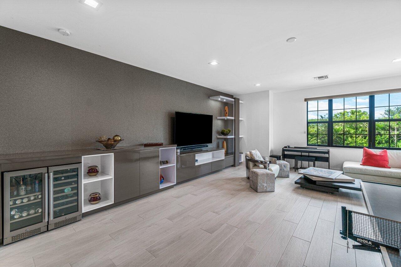 Seven Bridges - Residential