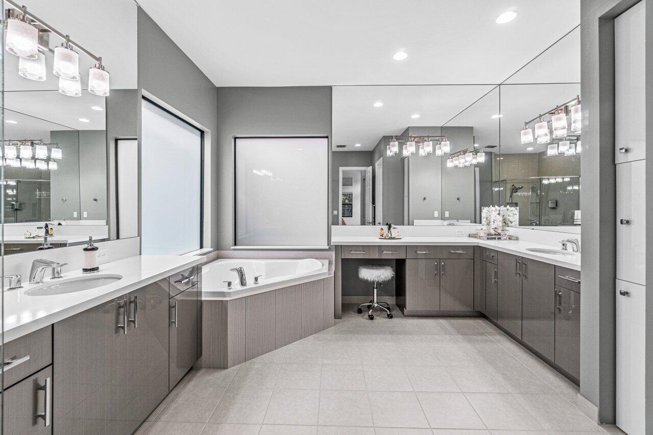 Seven Bridges - Residential