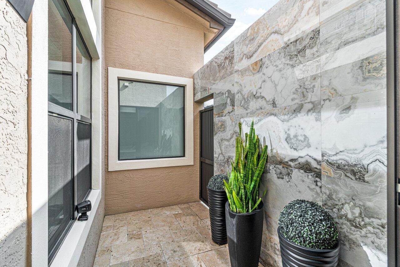 Seven Bridges - Residential