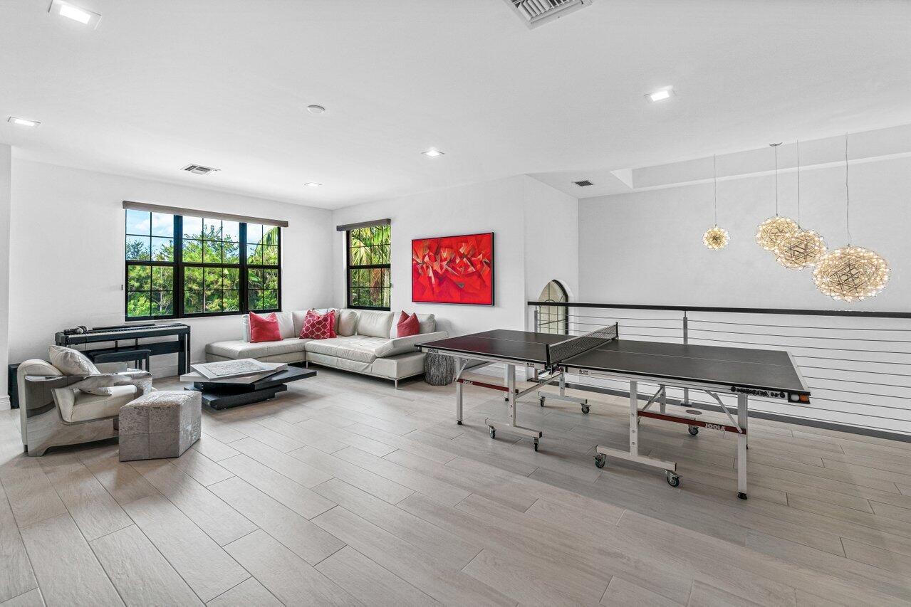 Seven Bridges - Residential