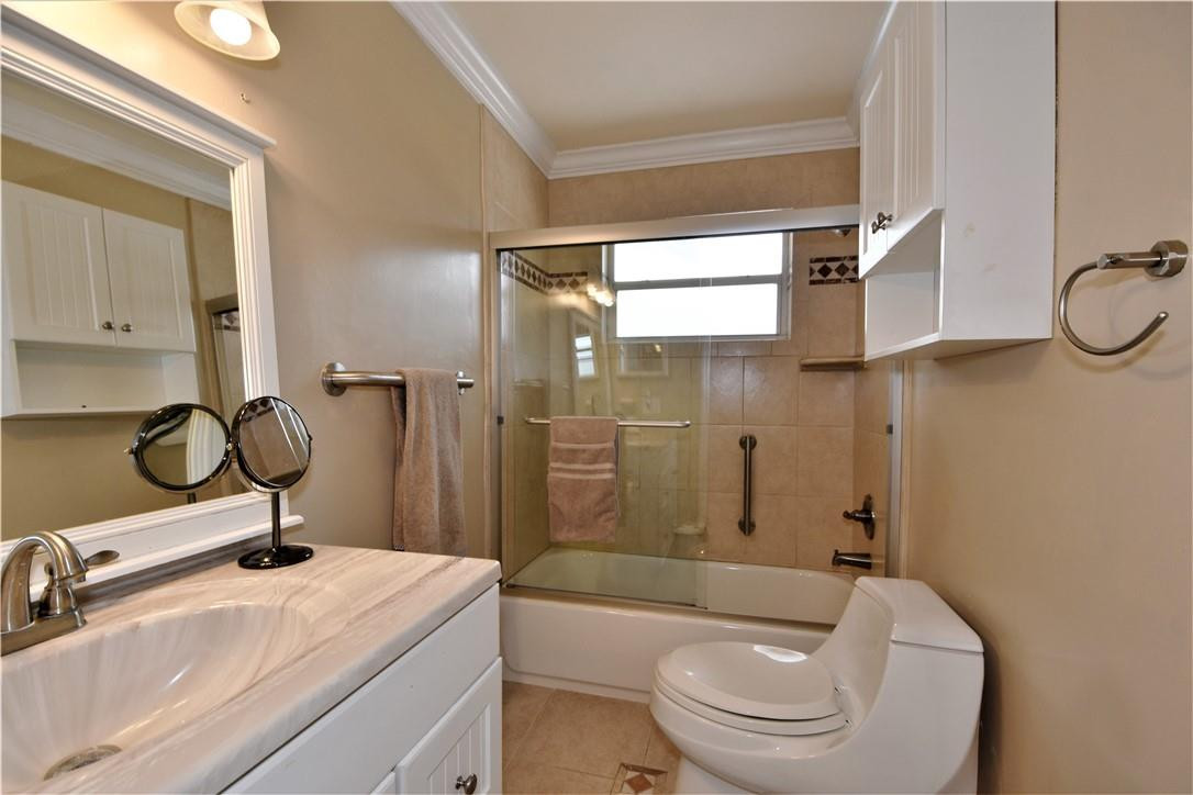 Coconut Creek 10th Sectio - Residential