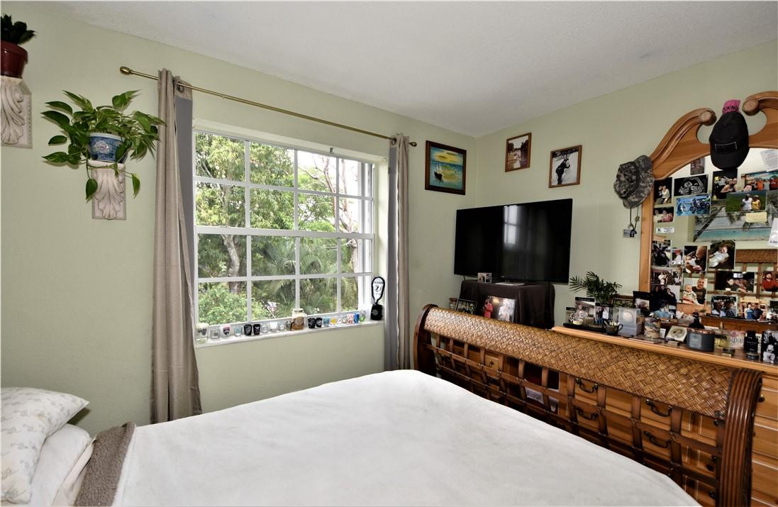 Coconut Creek 10th Sectio - Residential
