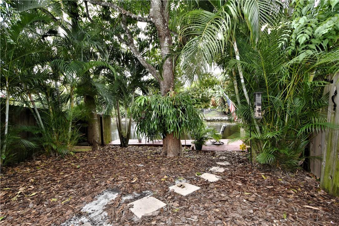 Coconut Creek 10th Sectio - Residential