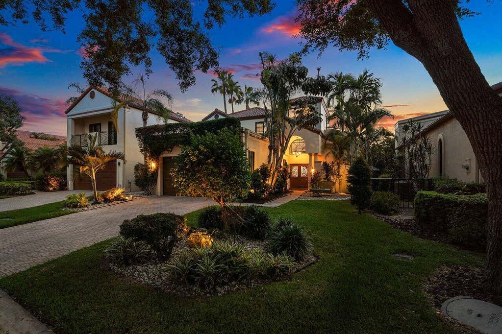 Photo of 23496 Mirabella Circle S, Boca Raton, FL 33433 (MLS # B26056522)