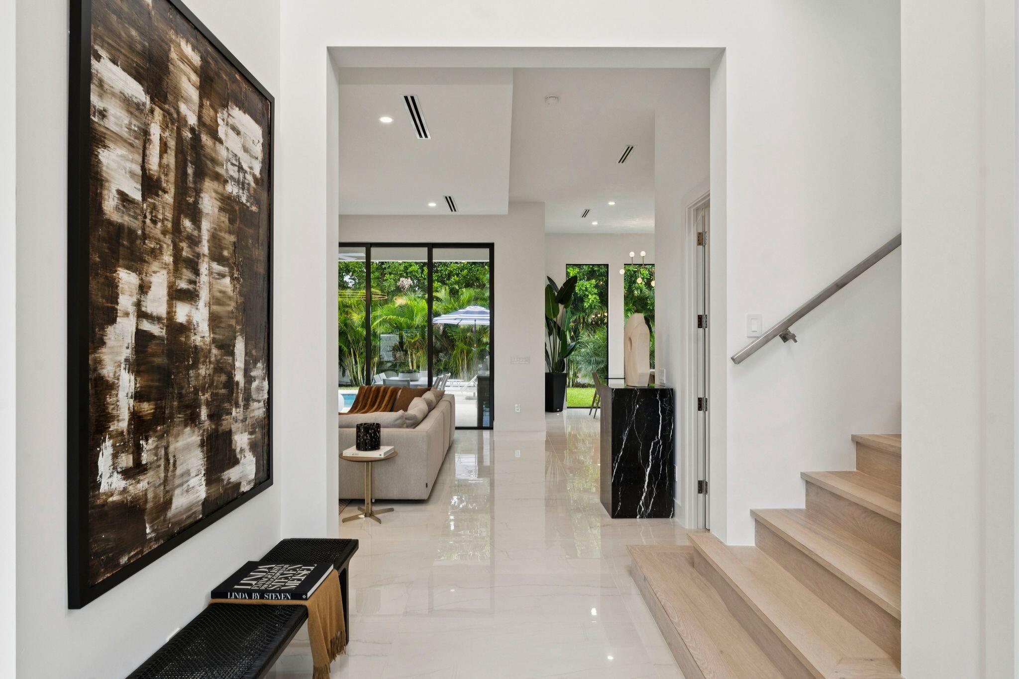 289 NW 11th Street