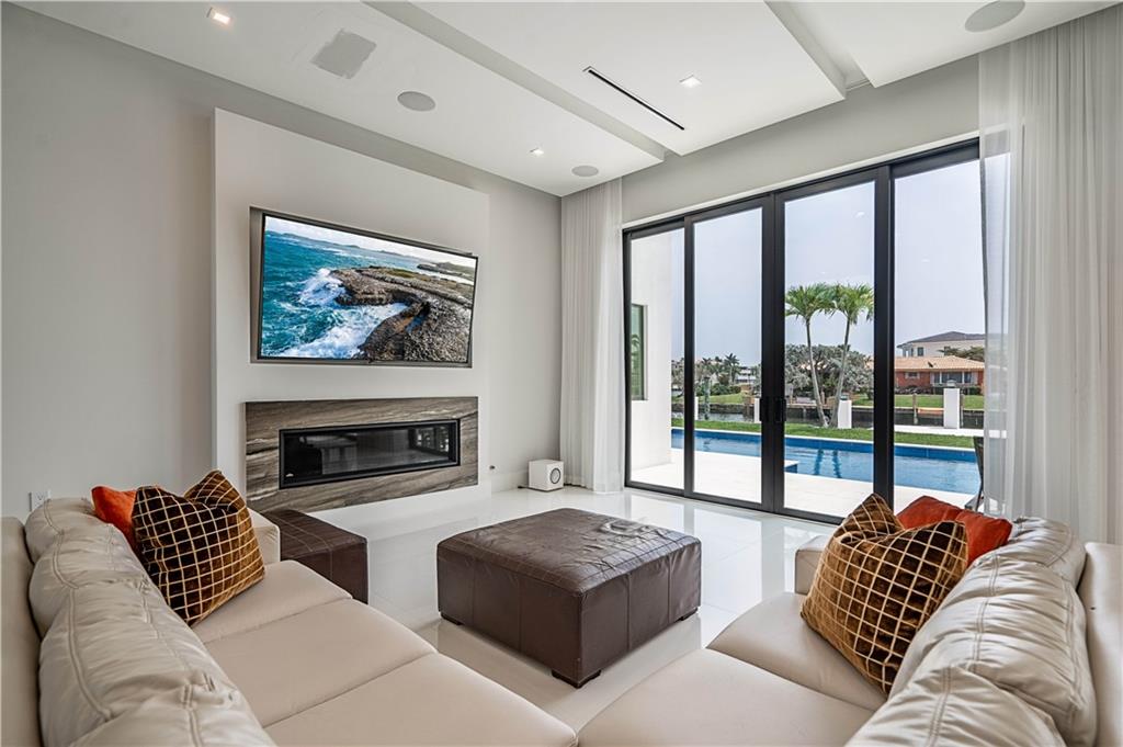 The Cove 5th Sec 39-5 B - Residential