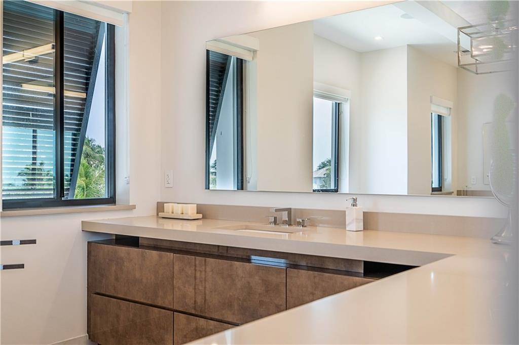 The Cove 5th Sec 39-5 B - Residential