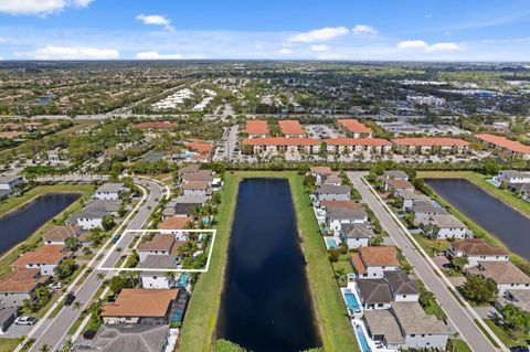 Tiny photo for 7190 Montereal Path, Lake Worth, FL 33463 (MLS # B26001571)