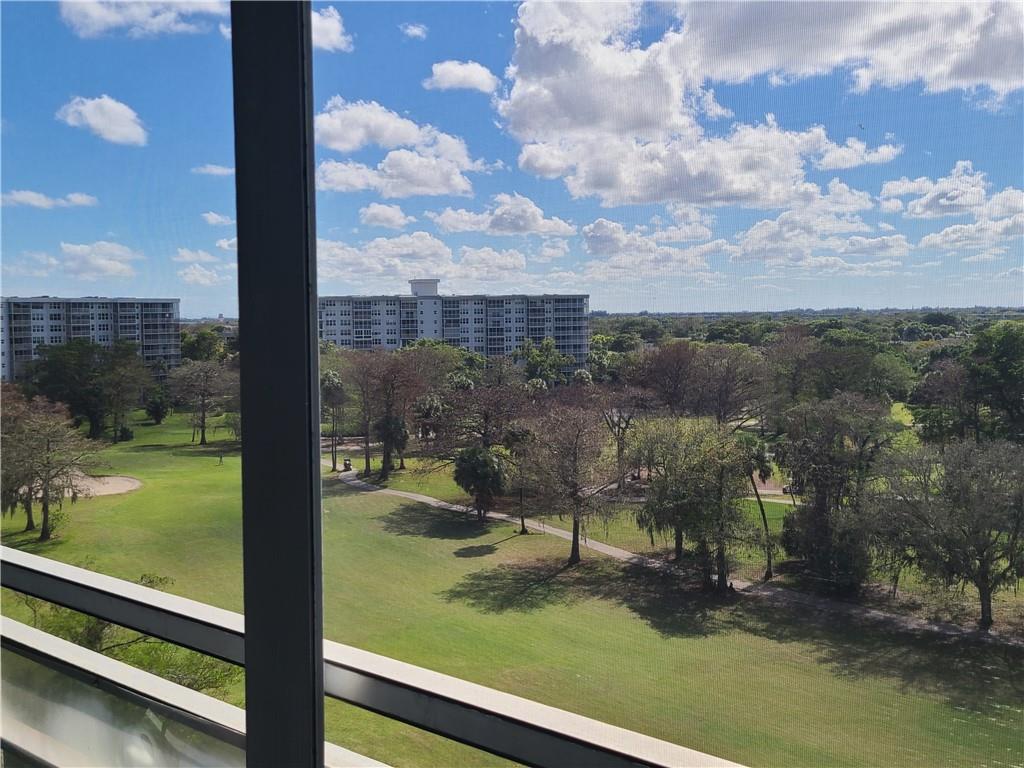Palm Aire Country Club - Residential