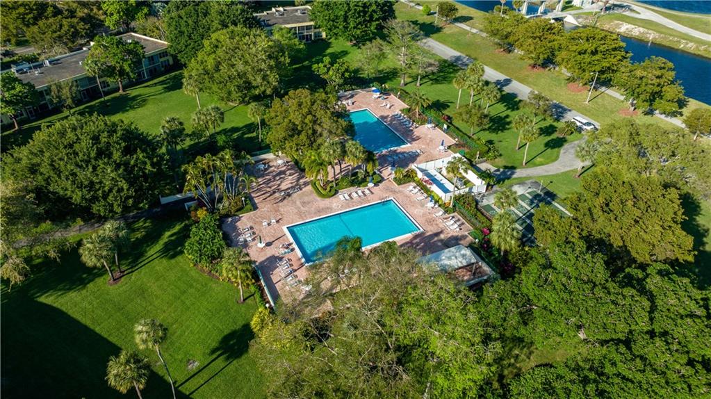 Palm Aire Country Club - Residential