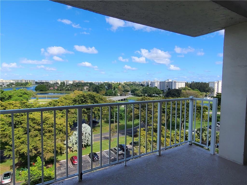 Palm Aire Country Club - Residential