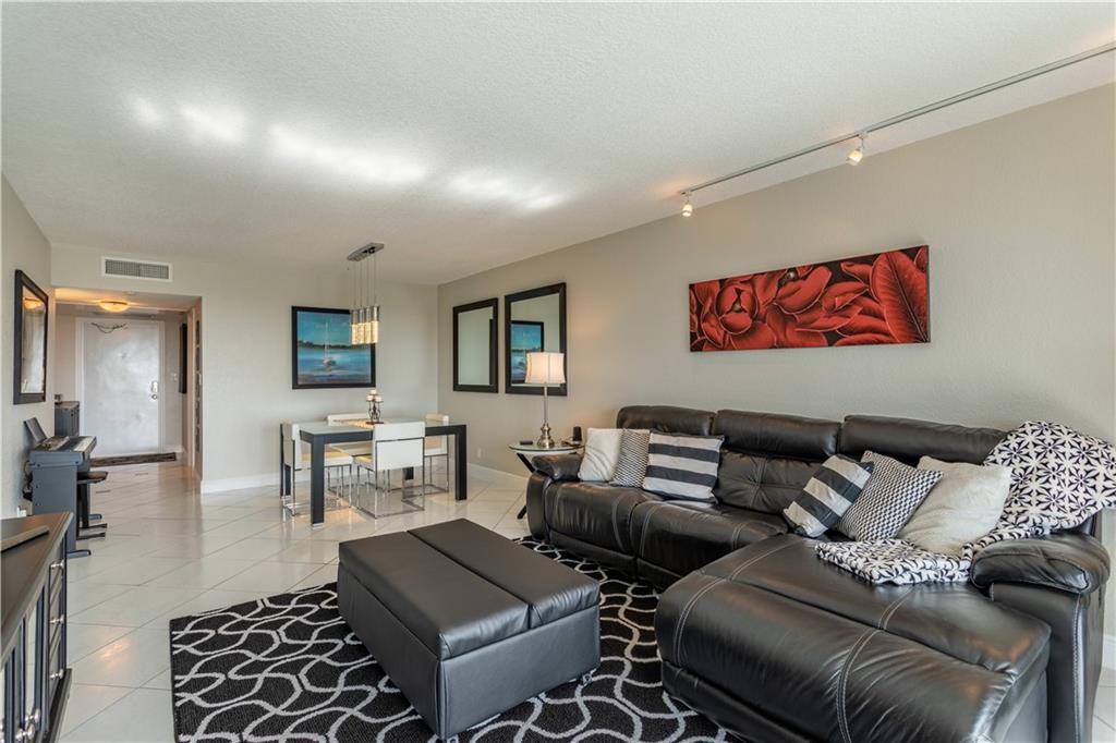 Palm Aire Country Club - Residential