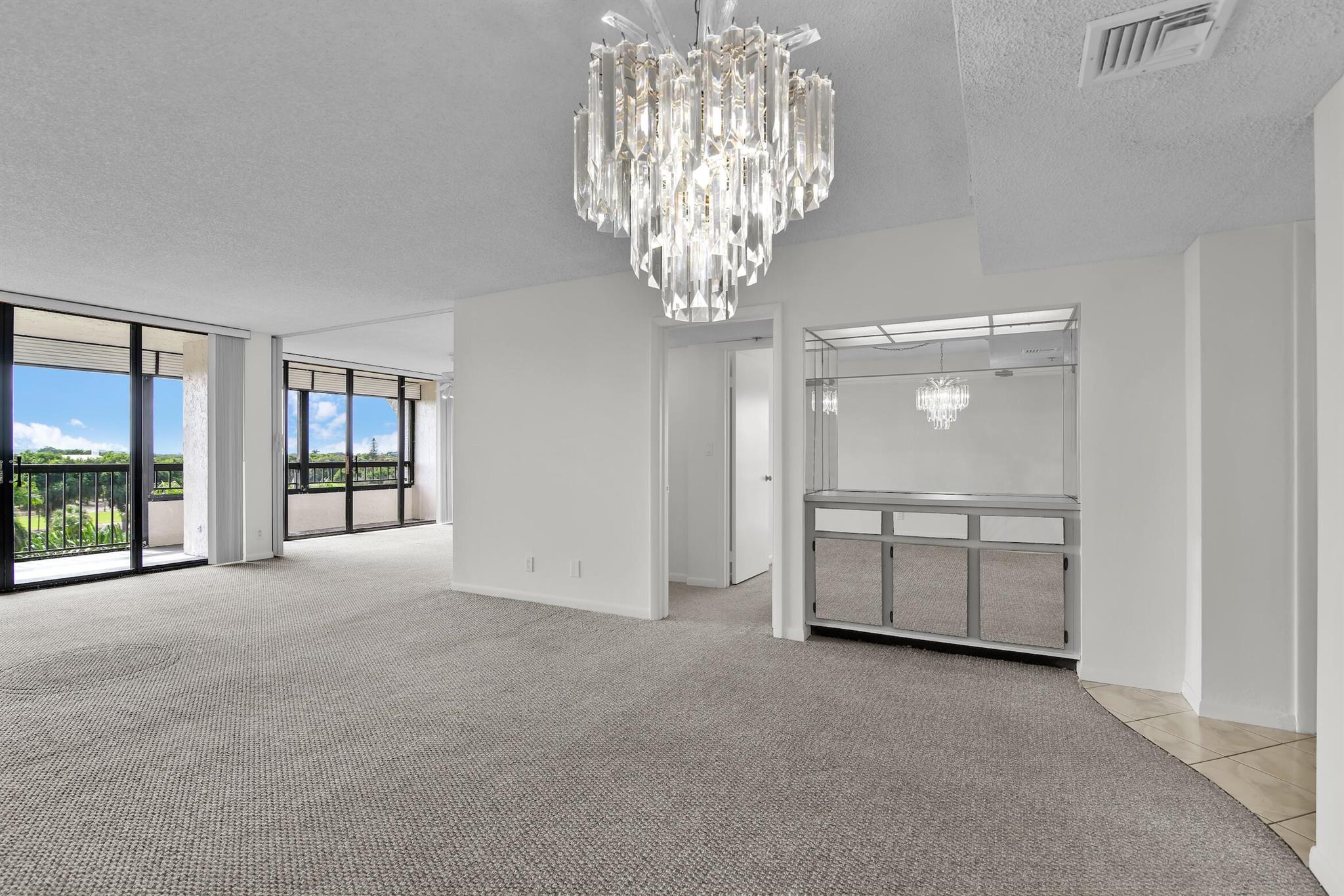 GLENS CONDO - Residential