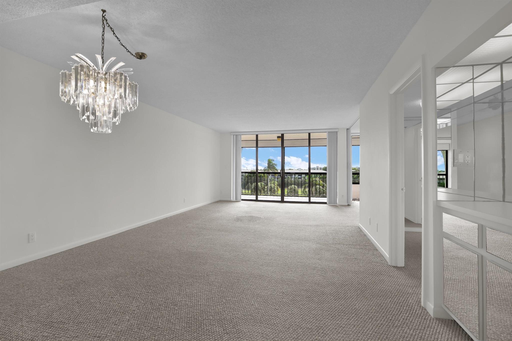 GLENS CONDO - Residential