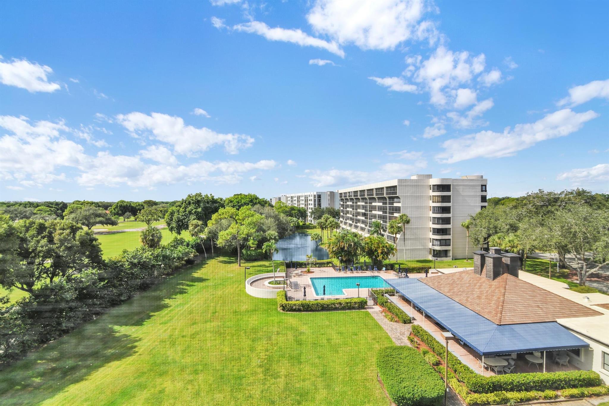 GLENS CONDO - Residential