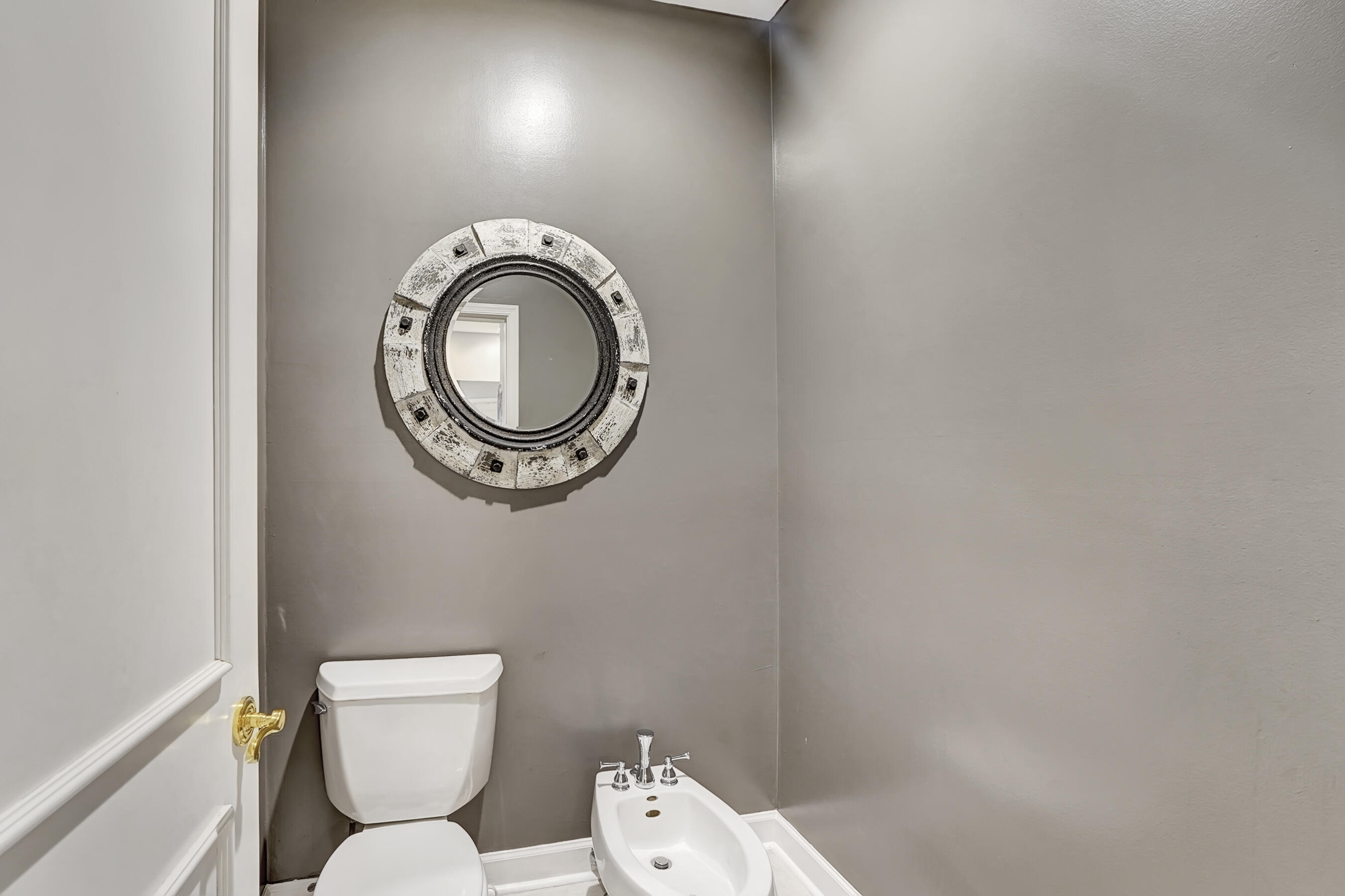 TROPIC ISLE - Residential