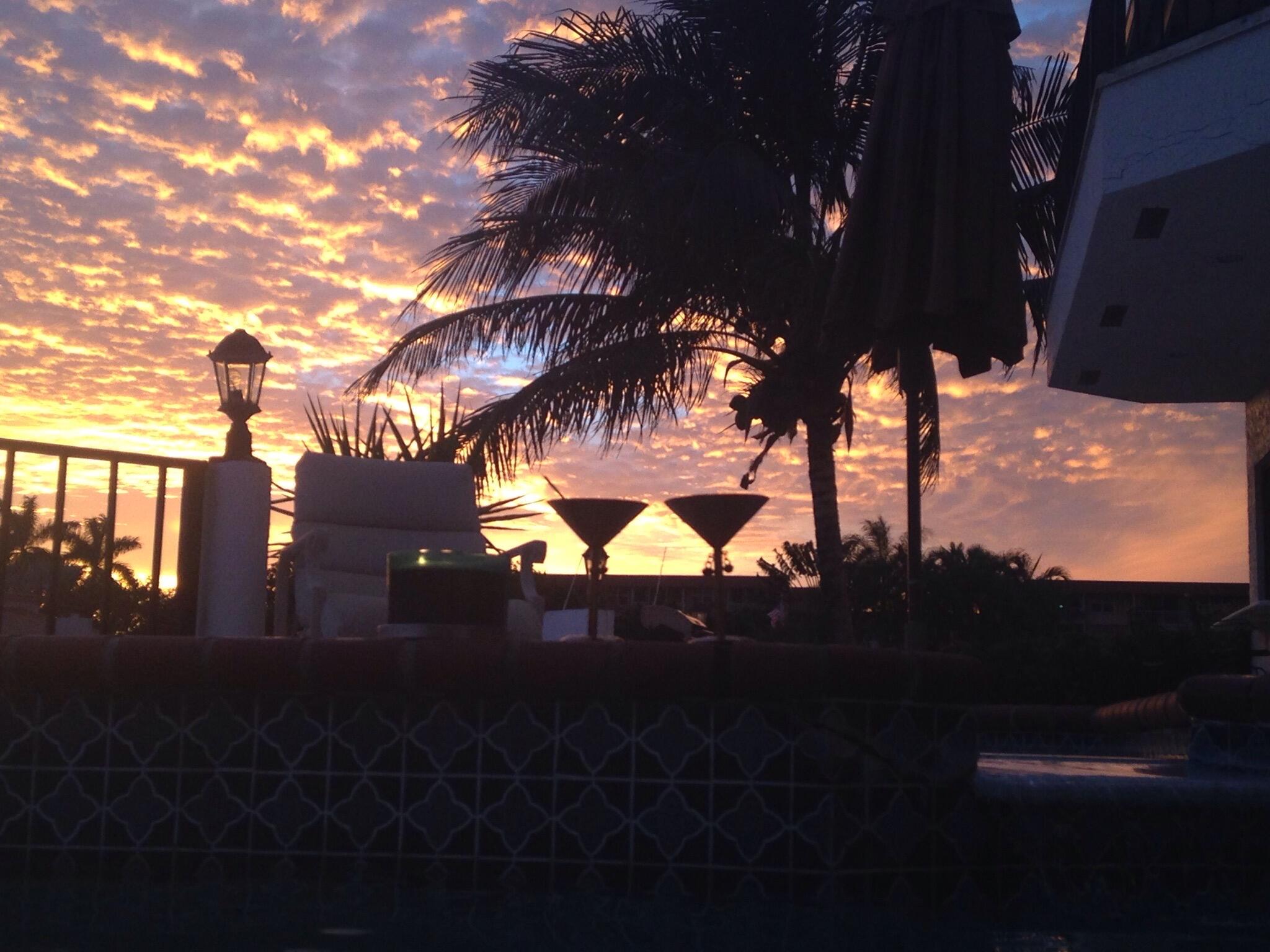 TROPIC ISLE - Residential