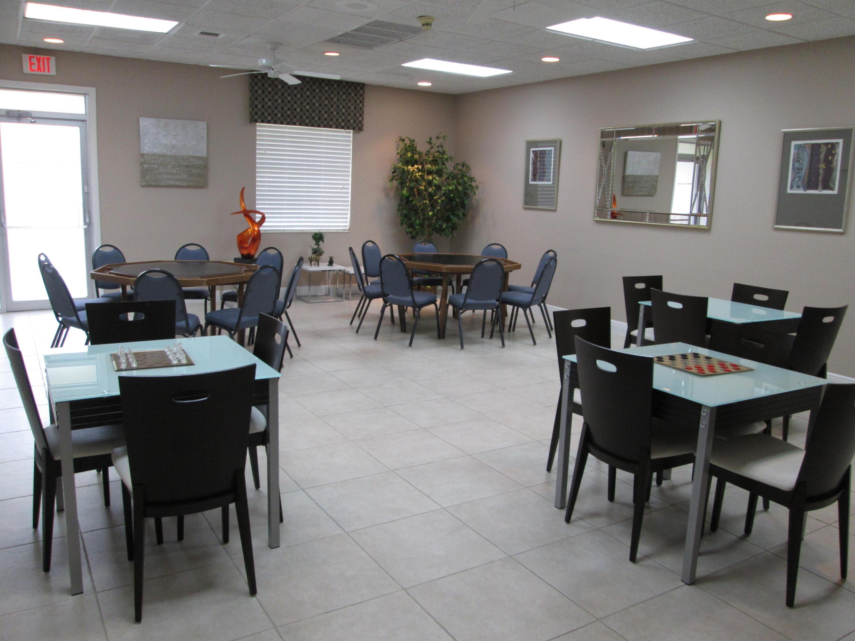 GOLDEN LAKES VILLAGE - Residential