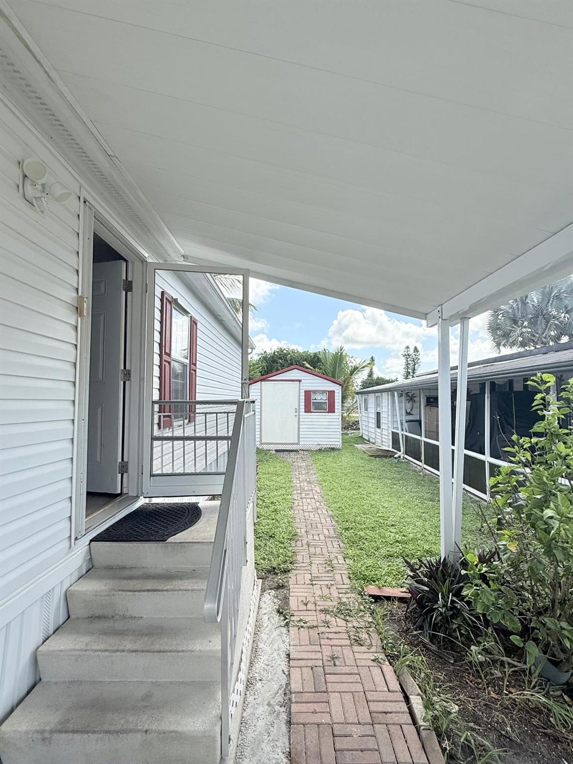 Park City Sec Two 56-25 B - Residential Lease