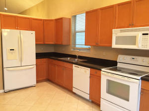 OLYMPIA 1 - Residential Lease