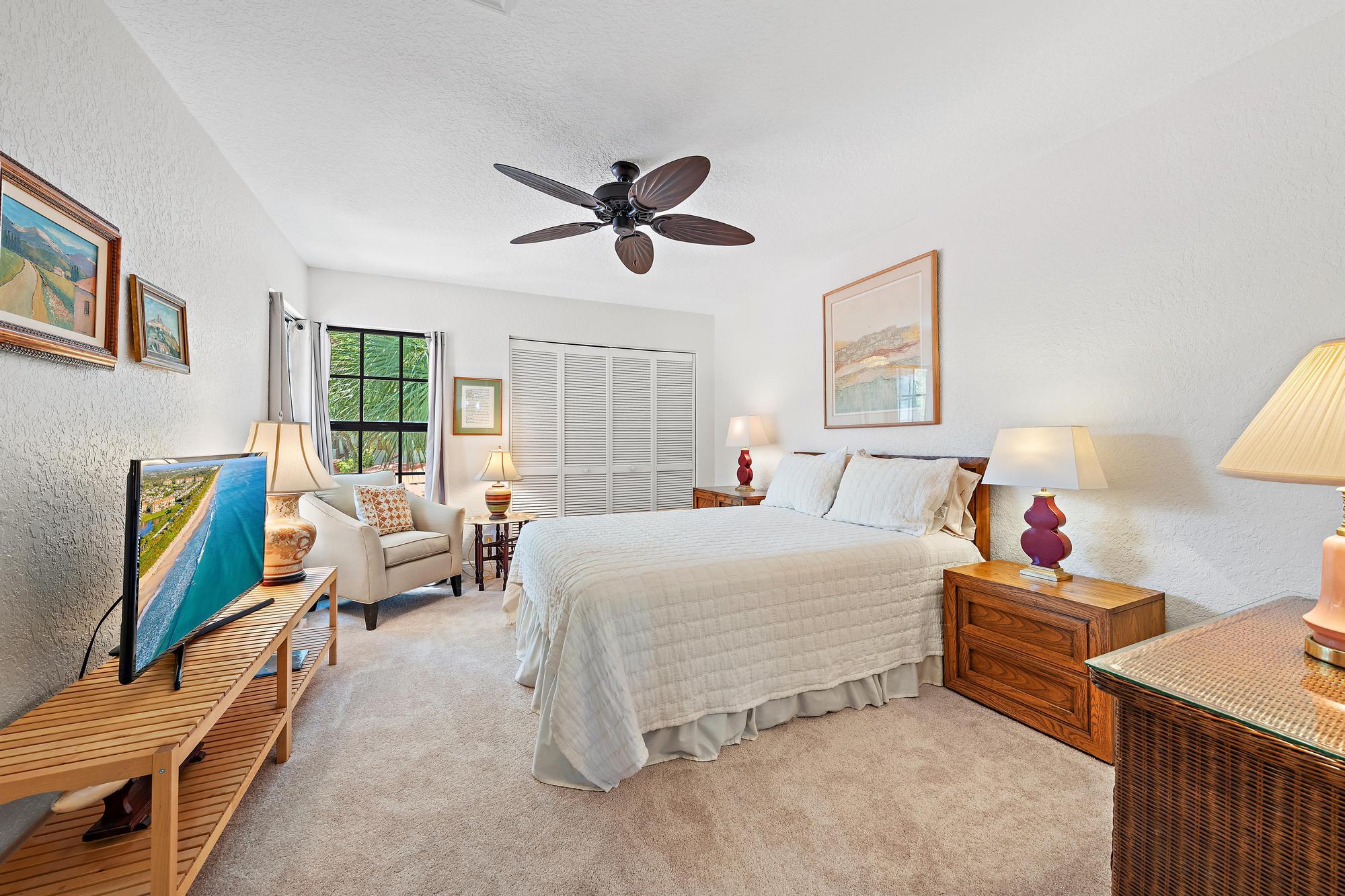 MARINERS COVE 1 - Residential